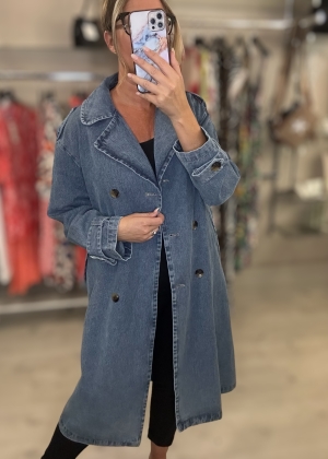 denimtrenchcoat  Thumb