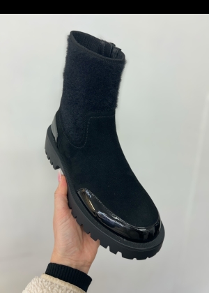 blackboot