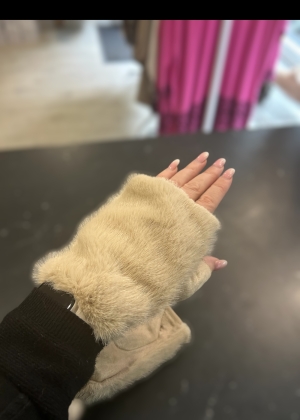 fauxfurhandwarmer