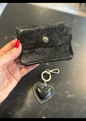 leatherpurse