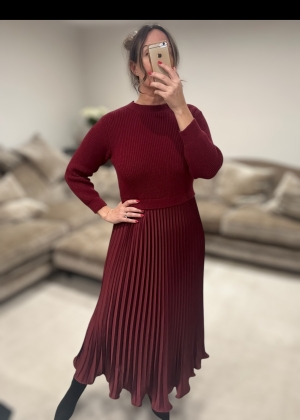 burgundydress Thumb