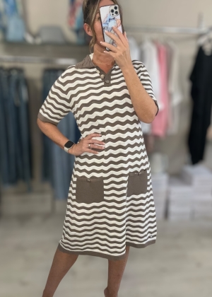 stripedress Thumb